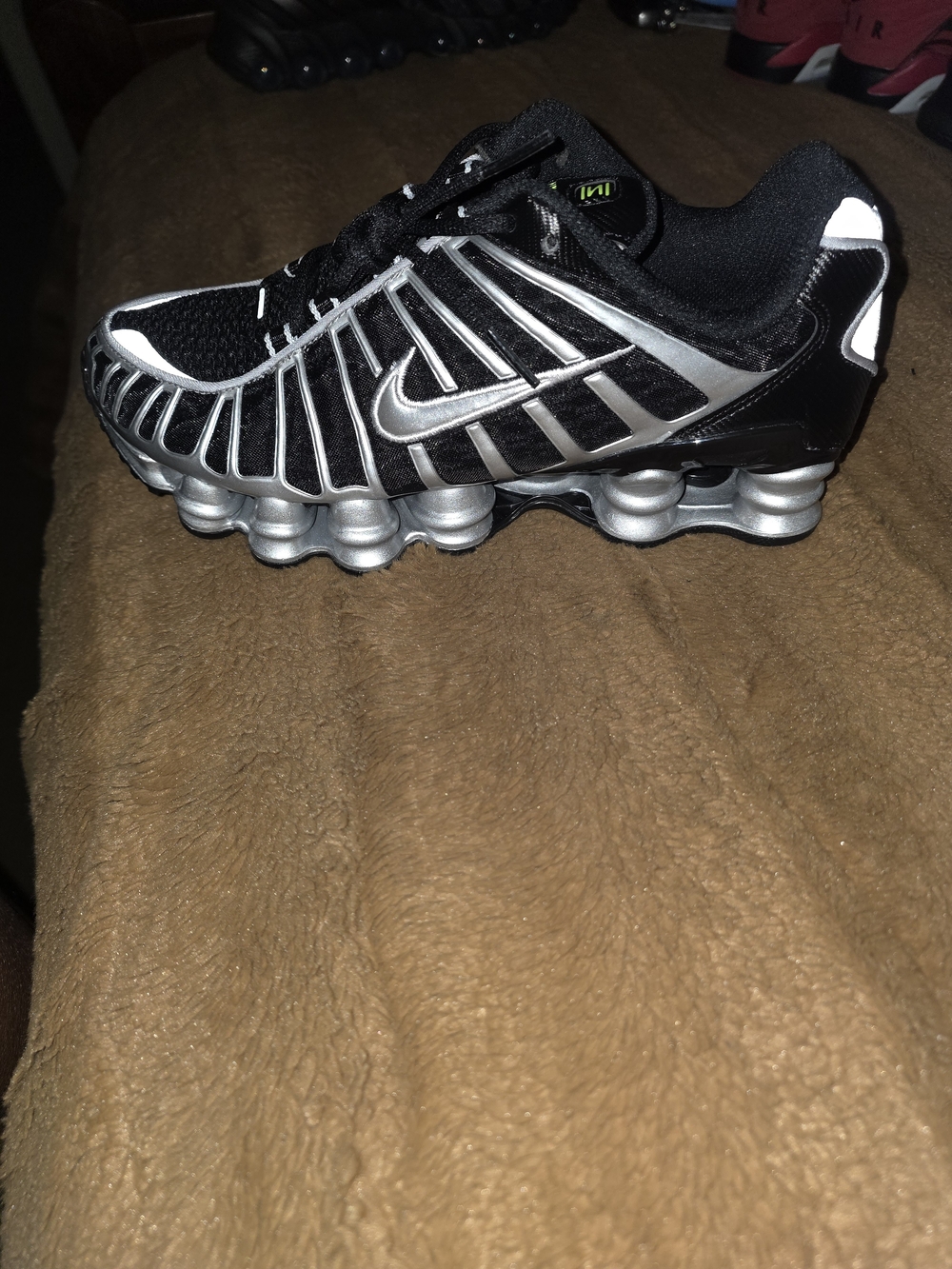 Nike Kids' Black & Silver Shox Running Shoes